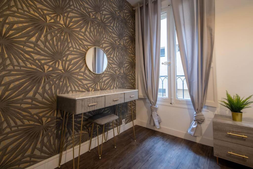 Appartamento Elegant T3 Le Petit Palais Avignone Esterno foto